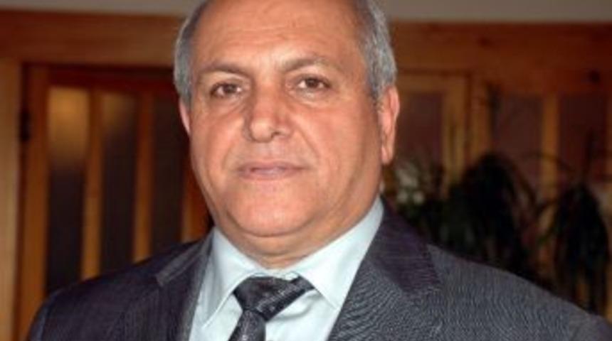 &Ccedil;om&uuml; Rekt&ouml;r Yardımcısı Trafik Kazasında Hayatını Kaybetti