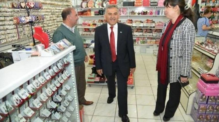 Yeraltı &Ccedil;arşısı Esnafından Başkan B&uuml;y&uuml;kkılı&ccedil;'a Tam Destek