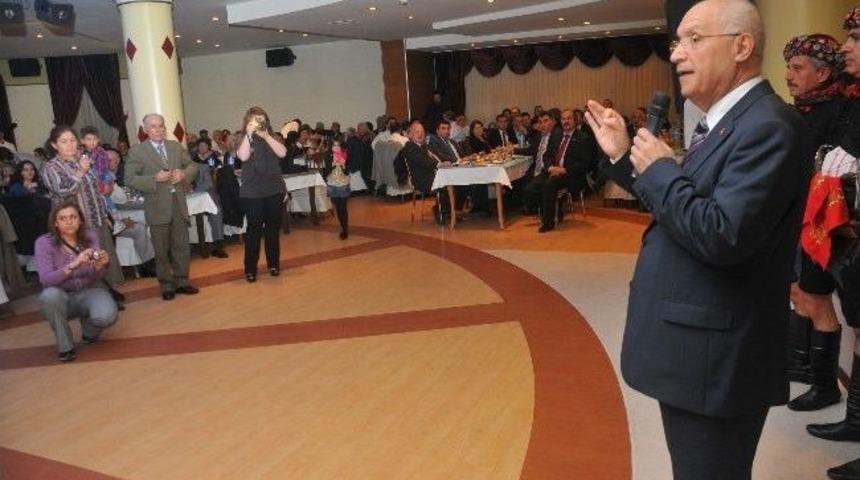 Yaşar, Kara&ouml;z&uuml; Gecesinde