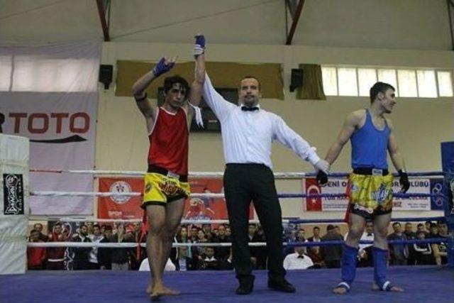 Türkiye Muay Thai Şampiyonası'nda 4 Kayserili Sporcu Altın Madalya Aldı