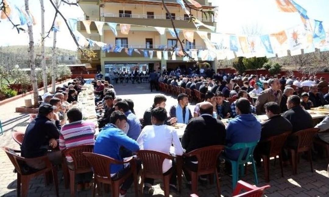 Milletvekilleri Ve Fadıloğlu Mahalle Olan K&ouml;yleri Ziyaret Etti