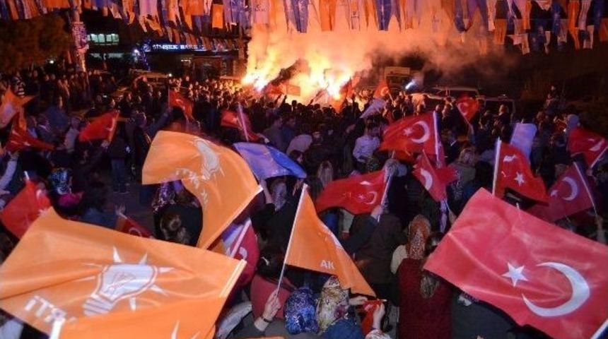 Şeboy, Piriştina &Uuml;zerinden Kocaoğlu'na Y&uuml;klendi