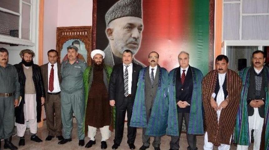 Tika'dan Afganistan Emniyetine Malzeme Desteği