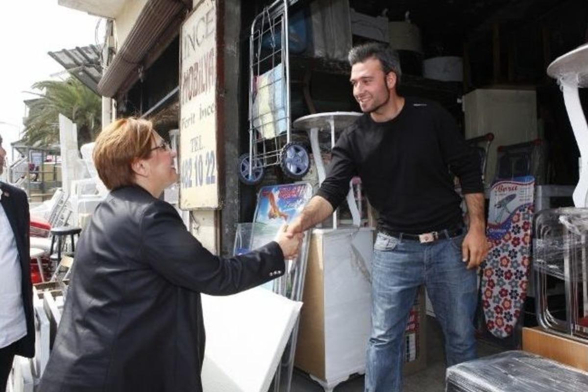 Chpli Pektaş: "konak'a Yeni Model Belediyecilik Gelecek"