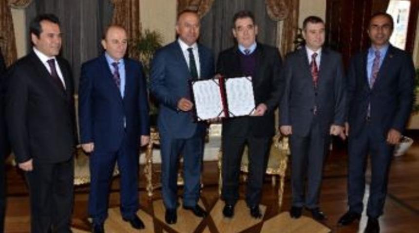 Çavuşoğlu: "antalya Üniversiteler Kenti Olmalı"