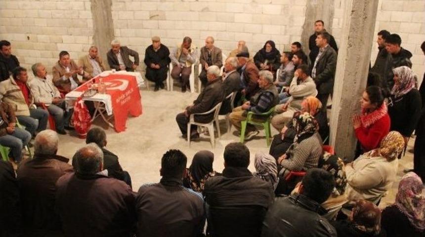 Halkın Adayı Tek&ccedil;e, Başkanlığa Y&uuml;r&uuml;yor