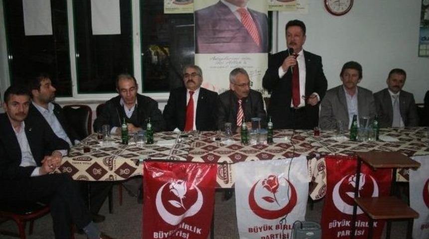 Alfatlı Ve &Ccedil;elt, Gaziakdemir Sakinleriyle Buluştu