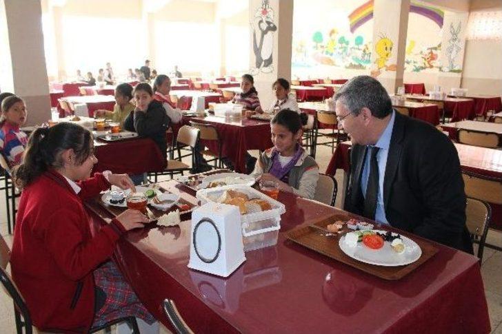 Müdür Dursun’dan Ozanlar Ybo’ya Ziyaret G4