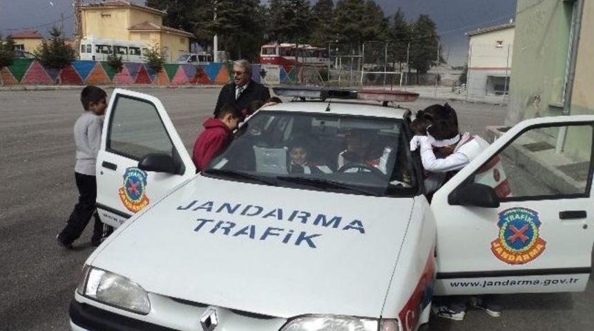 Jandarma&rsquo;dan Okul Ge&ccedil;iş Eğitimi