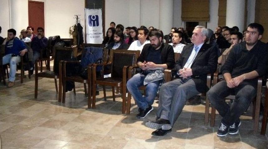 Gen&ccedil; İnşaat M&uuml;hendisi Adaylarına Seminer