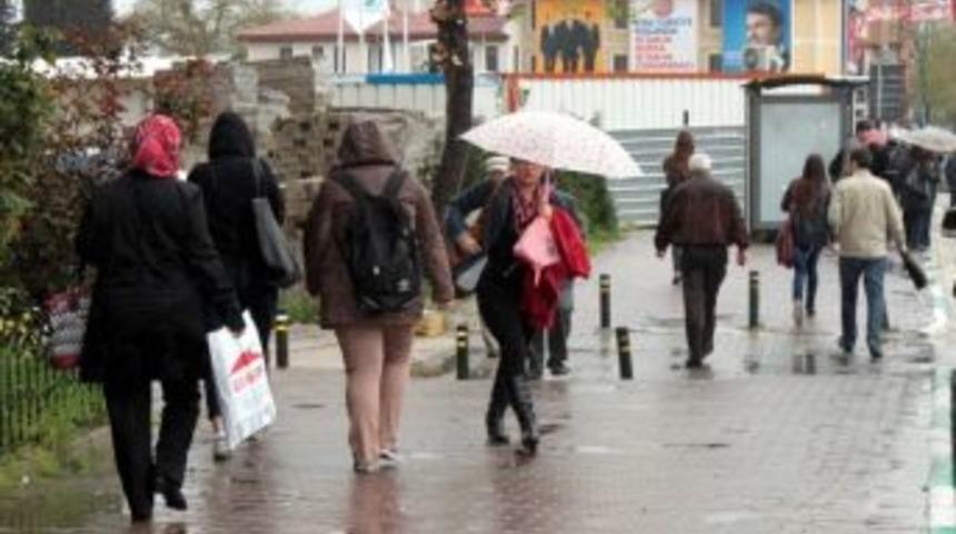 Bursalılara Yağmur S&uuml;rpizi