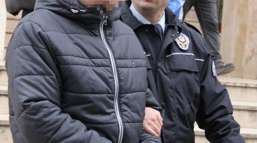 5 Yaşındaki Ecrin'i Kaldırımda &Ouml;ld&uuml;ren S&uuml;r&uuml;c&uuml; Hakim Karşısına &Ccedil;ıktı