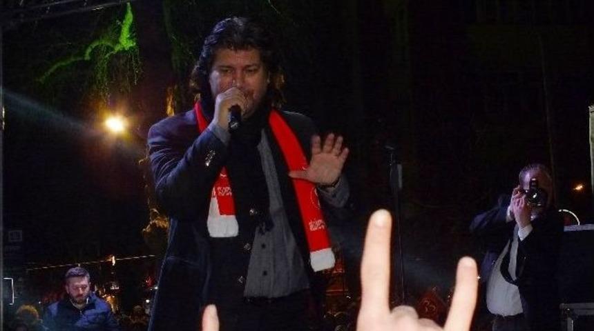 Mhp'liler Ahmet Şafak İle Coştu