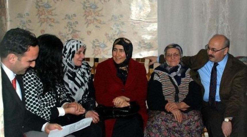 Vali K&ouml;şger'den Yaşlılara Ziyaret