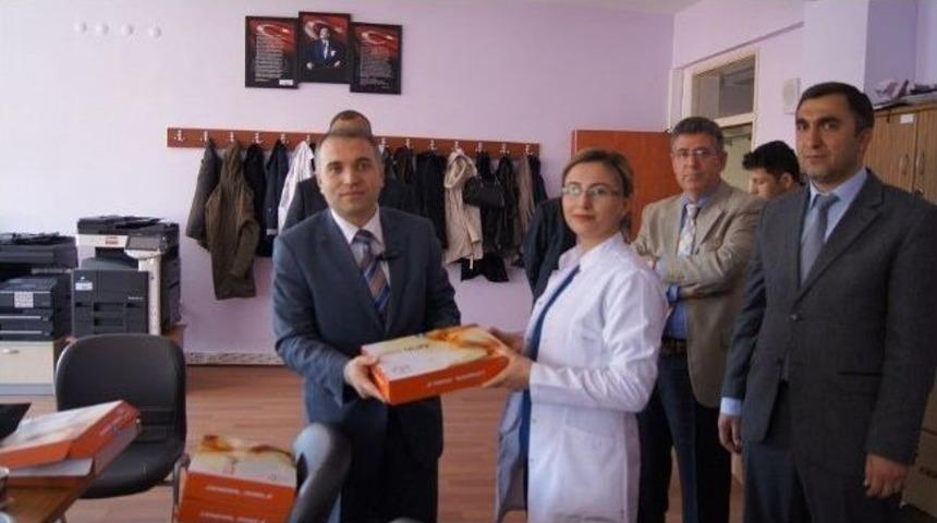 Kağızman&rsquo;a 555 Adet Tablet