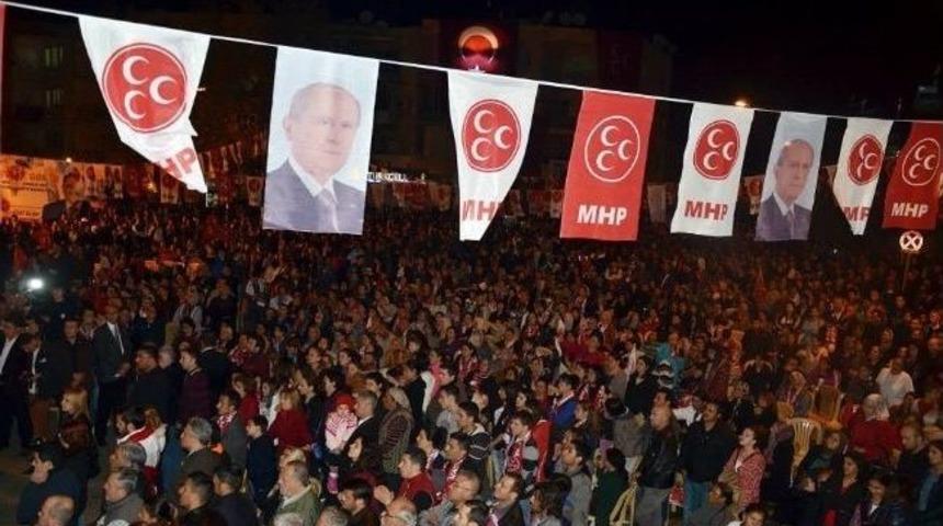 Sel&ccedil;uk'ta İlk Mitingi Mhp Adayı Yaptı