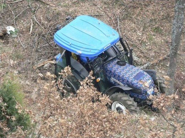 Bozüyük'te Trafik Kazası, 1 Ölü 1 Yaralı