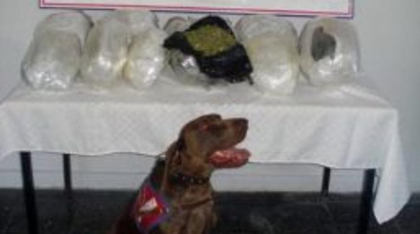 Yolcu Otob&uuml;s&uuml;nde 30 Kilo 700 Gram Esrar Ele Ge&ccedil;irildi