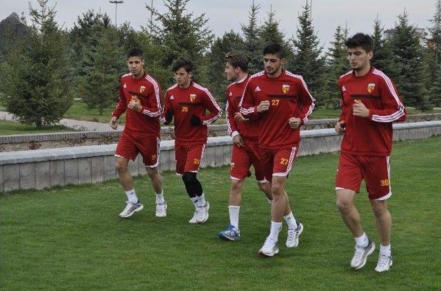 Kayserispor, Medical Park Antalyaspor Maçının Hazırlıklarına Başladı