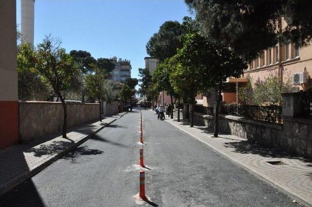 Nazilli'de Türkocağı Caddesi'nin Asfaltı Yenilendi