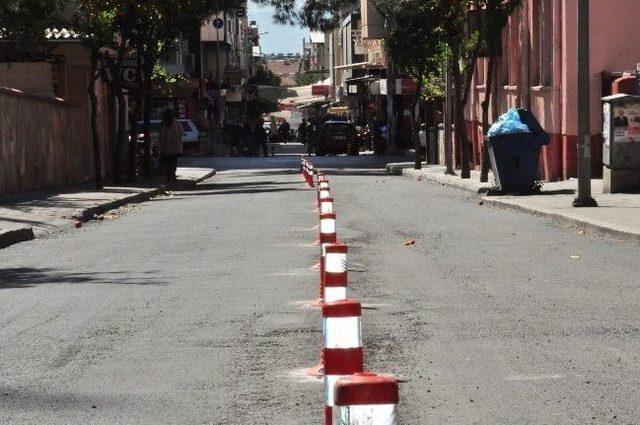 Nazilli'de Türkocağı Caddesi'nin Asfaltı Yenilendi