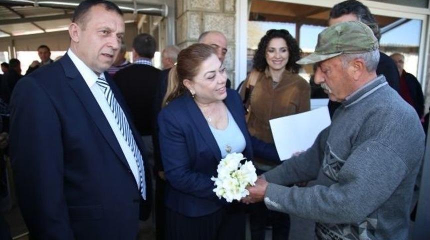 Dsp'li Kayacan, Bah&ccedil;elerarası Sakinleriyle Buluştu