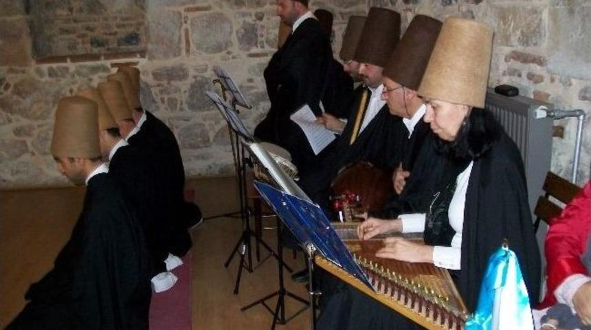 Semazenlerin 'sema Ayin-i Şerifi G&ouml;sterisi'