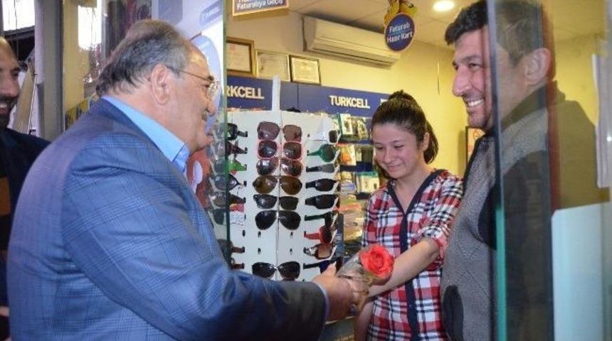 Salim Uslu&rsquo;dan Kargı&rsquo;da Esnaf Turu