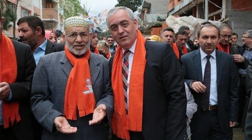 Ak Parti Ey&uuml;p Belediye Başkan Adayı D&uuml;ğmeciler Sevgi Y&uuml;r&uuml;y&uuml;ş&uuml;ne Katıldı