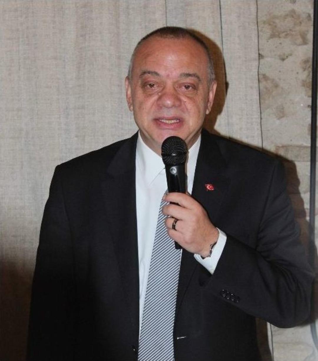 Manisa&rsquo;da Broş&uuml;r Ve Sahte Oy Pusulası İddiası