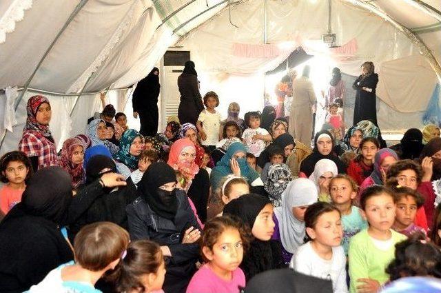 Çadır Kentte Çevre Temizliği Ve Kişisel Temizlik Semineri