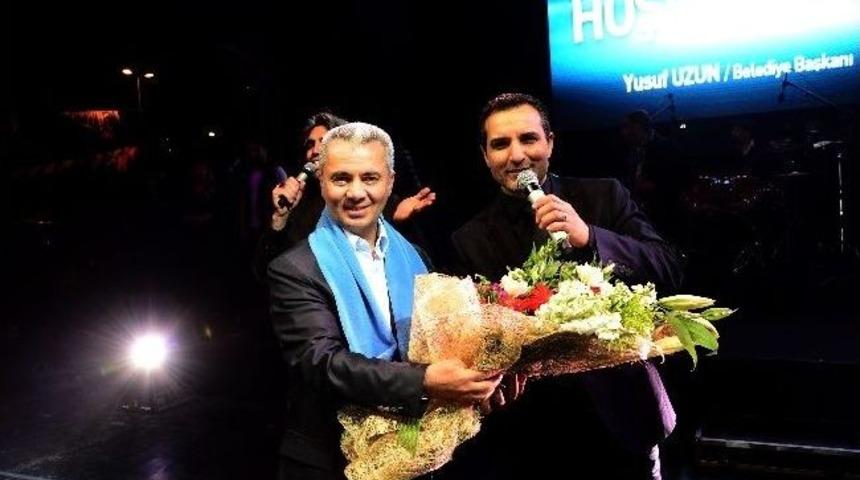 Demet Akalın Ve Rafet El Roman Beylikd&uuml;z&uuml;&rsquo;n&uuml; Salladı