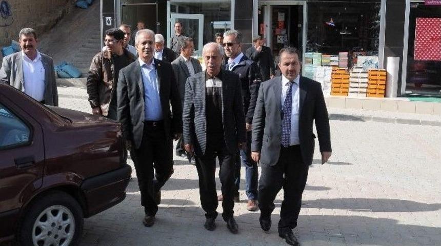 Fırat, &Ccedil;elikhan&rsquo;da Se&ccedil;im &Ccedil;alışmalarına Katıldı