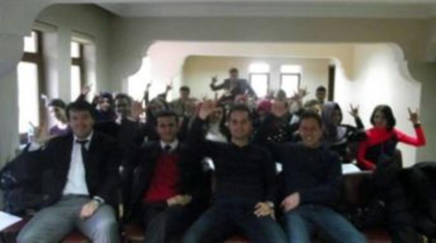 Gevaşlılar İşaret Dili &Ouml;ğreniyor