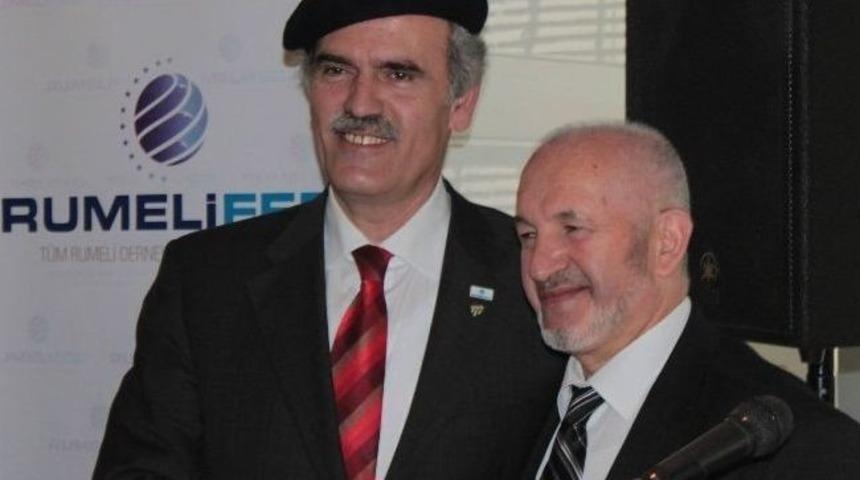 Filistin'e Kardeş, Balkanlar'a Onursal Başkan