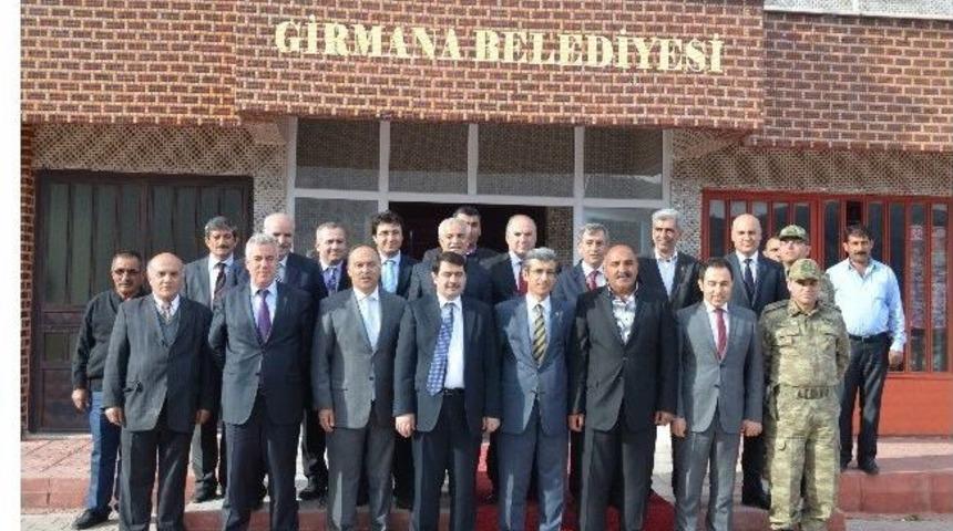 Vali Vasip Şahin, Girmana&rsquo;yı Ziyaret Etti