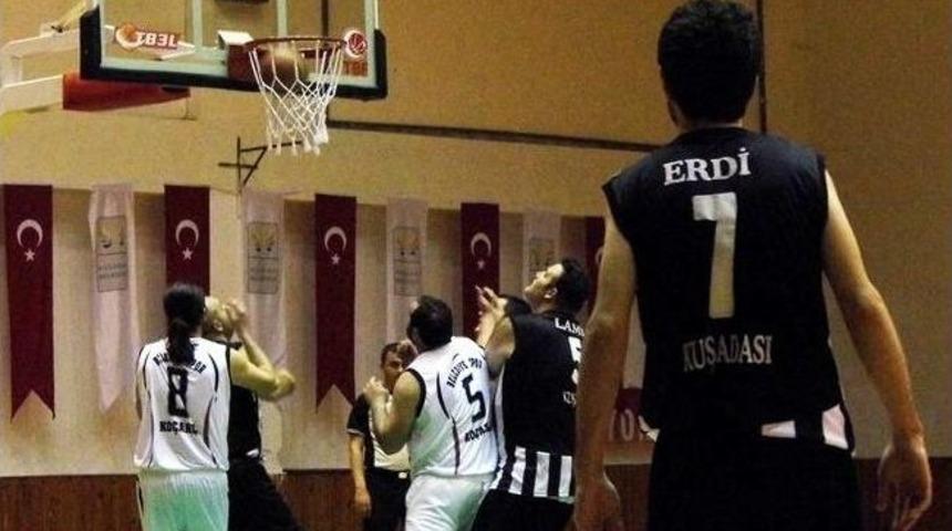 Kuşadası Gen&ccedil;likspor, Liderliğini S&uuml;rd&uuml;rd&uuml;