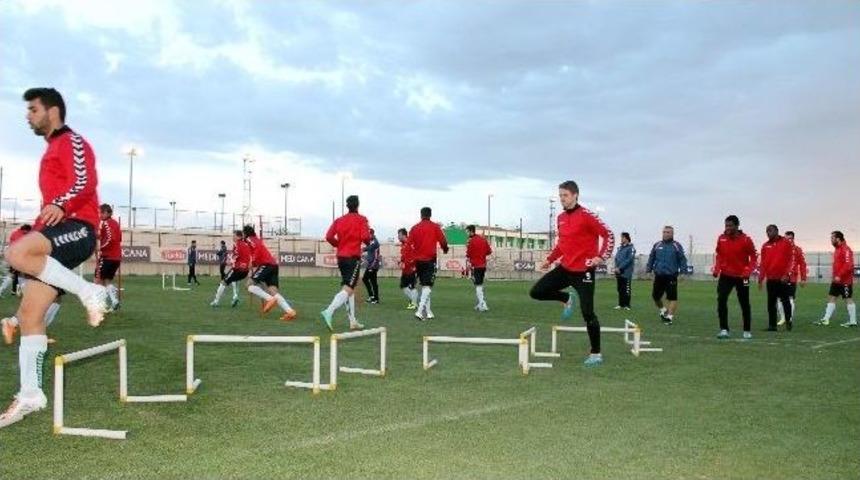 Torku Konyasporda Moraller Yerinde