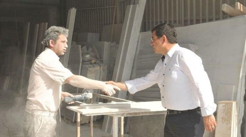 Başkan T&uuml;t&uuml;nc&uuml; Sanayi Esnafını Ziyaret Etti