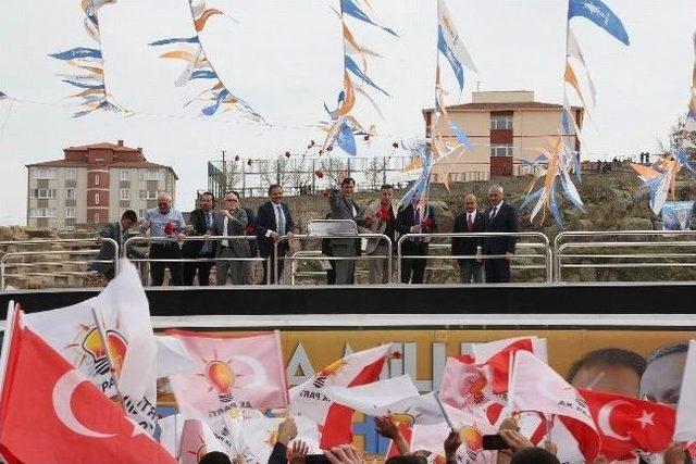 Kayseri Büyükşehir Belediye Başkanı Mehmet Özhaseki: