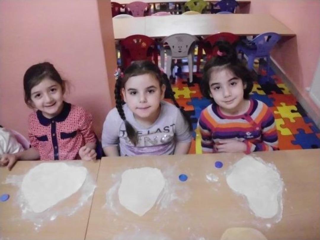 Nazilli'de Minik Eller İş Başında