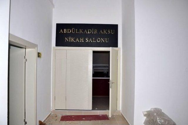 'abdülkadir Aksu Nikah Salonu' Gün Sayıyor