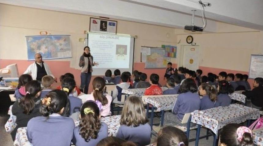 &Ccedil;at İlkokulu &Ouml;ğrencilerine Diş Taraması