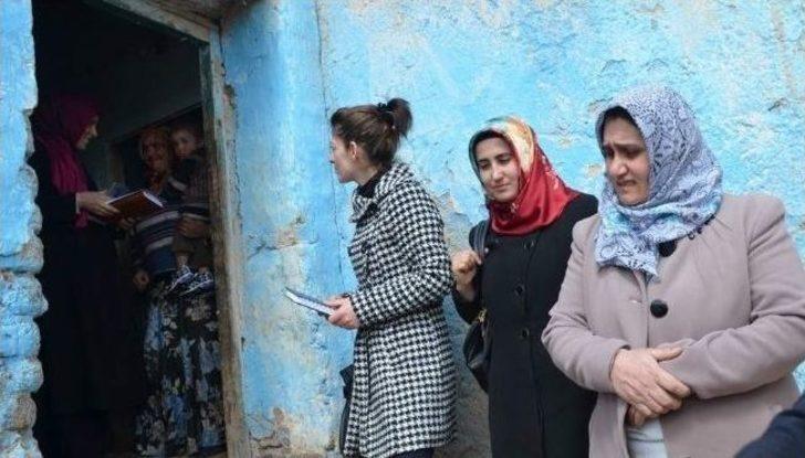 Özalp Kaymakamlığı’ndan Cam Ailesine Yardım Eli G5