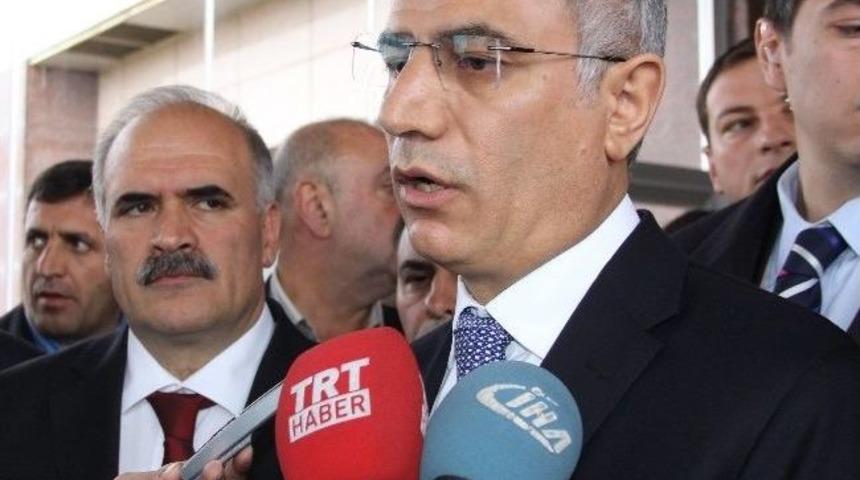 Bakan Ala&rsquo;dan Mehmet Ezer&rsquo;le İlgili A&ccedil;ıklama