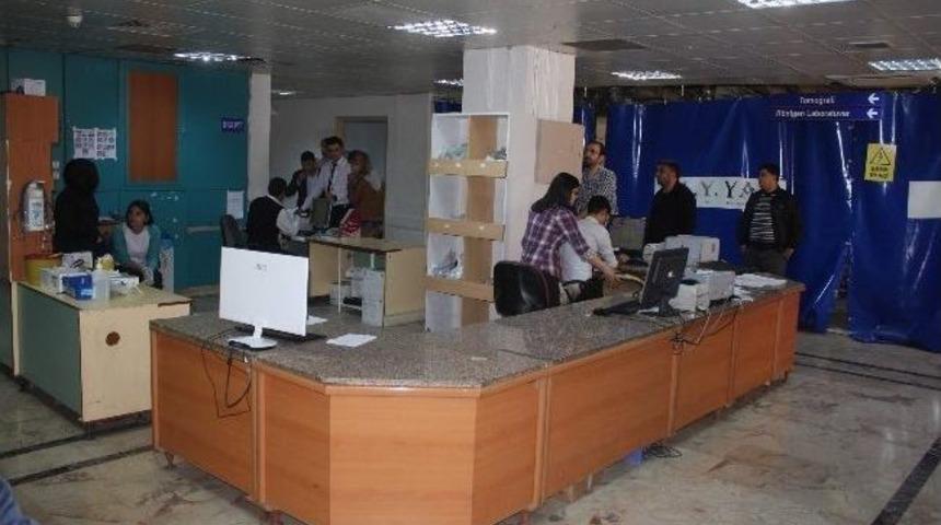 Dr. Ersin Arslan Acil B&ouml;l&uuml;m&uuml;nde Yenileme &Ccedil;alışmasına Başlandı