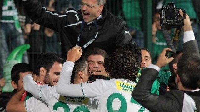 Futbolcular İrfan Buz'u İstedi, Bursaspor Takımın Başına Onu Getirdi