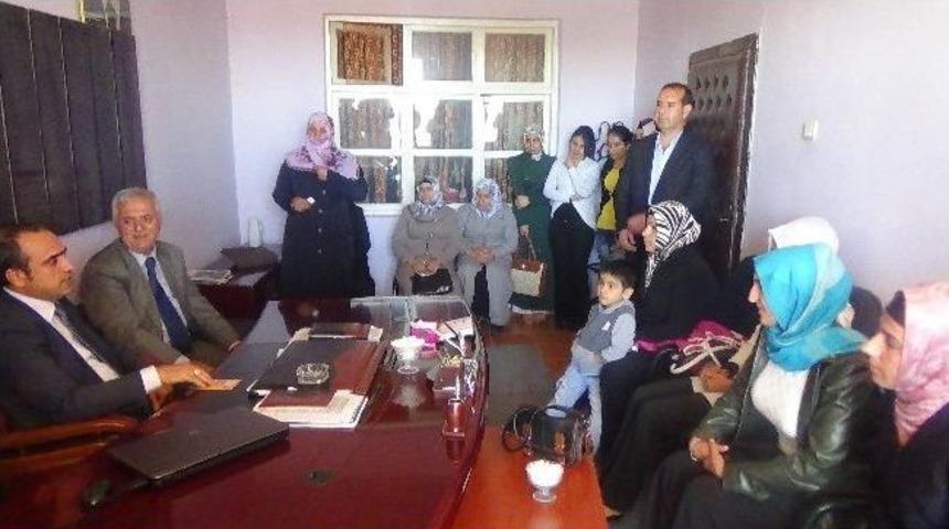 Ak Parti Diyarbakır Milletvekili Cuma İ&ccedil;ten Esnafı Ziyaret Etti