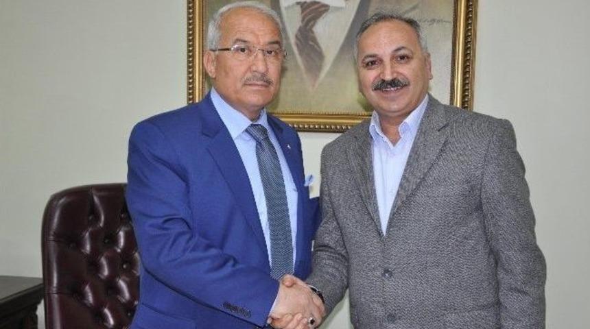 Tarsus&rsquo;ta Esnaf Odaları Tek &Ccedil;atı Altında Toplanacak