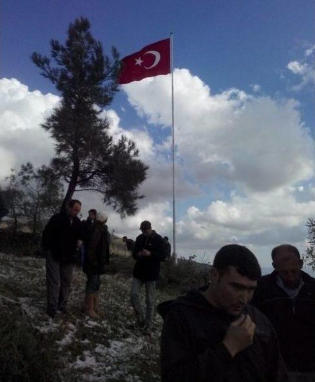 Aydın’ın Yüksek Kesimlerine Dolu Yağdı